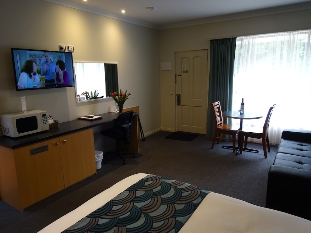 Victoria Lodge Motor Inn And Apartments 41/51