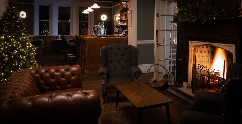 The Dower House Hotel 23/50