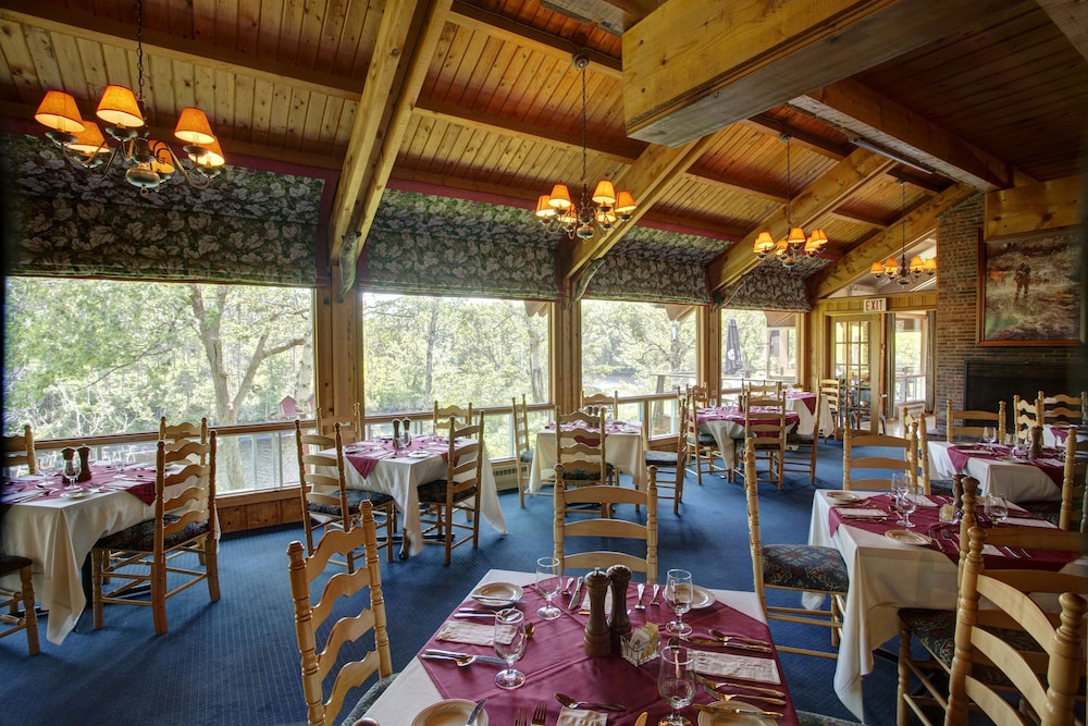 Liscombe Lodge Resort and Conference Centre 29/45