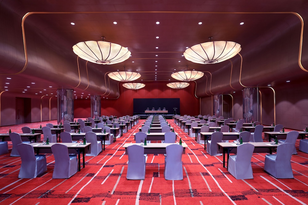 Grand Mercure Jakarta Harmoni 61/68