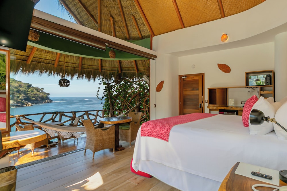 Tree Love, Tree, King Bed, Ocean View