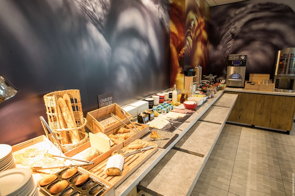 restaurant-cafeteria