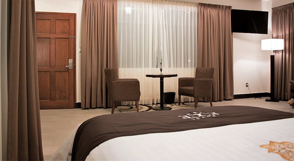 Hotel Ecce Inn 13/32