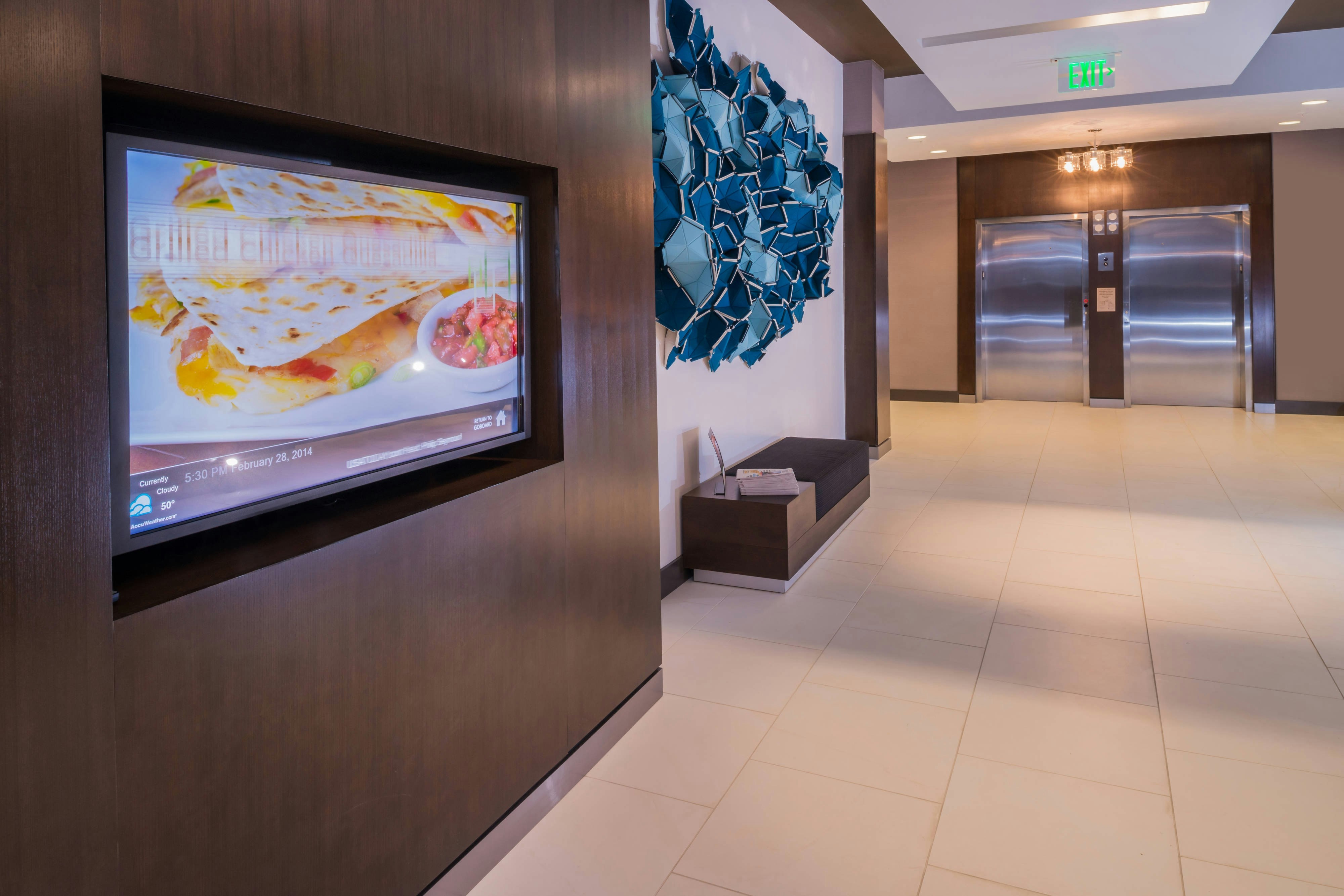 Courtyard By Marriott Wilmington Downtown Historic District 2/7