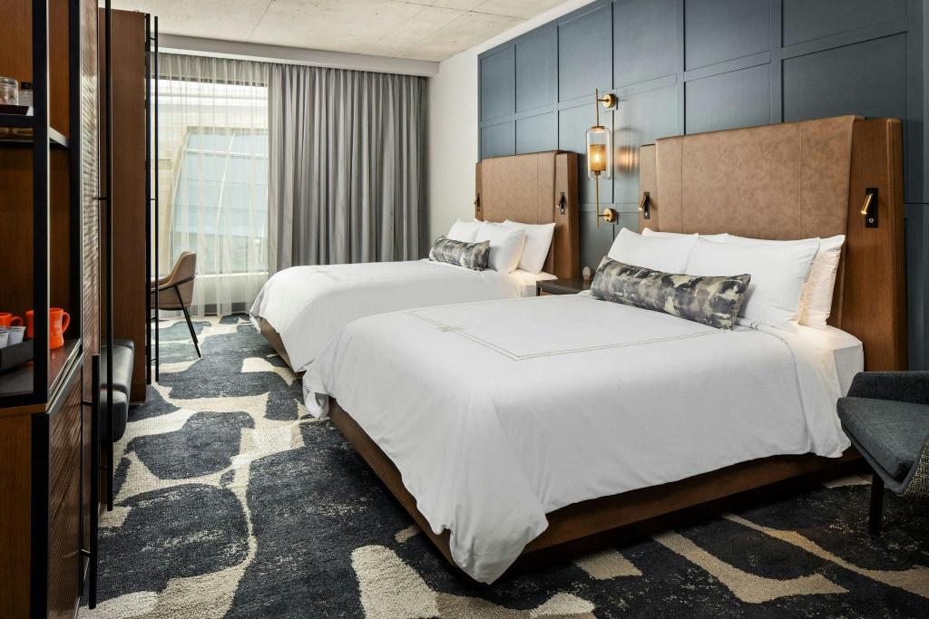 District, Deer, Guest Room, 2 Queen Beds