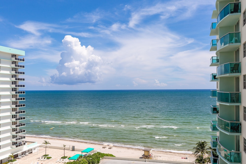 The Tides Ocean Luxury Suites 39/50