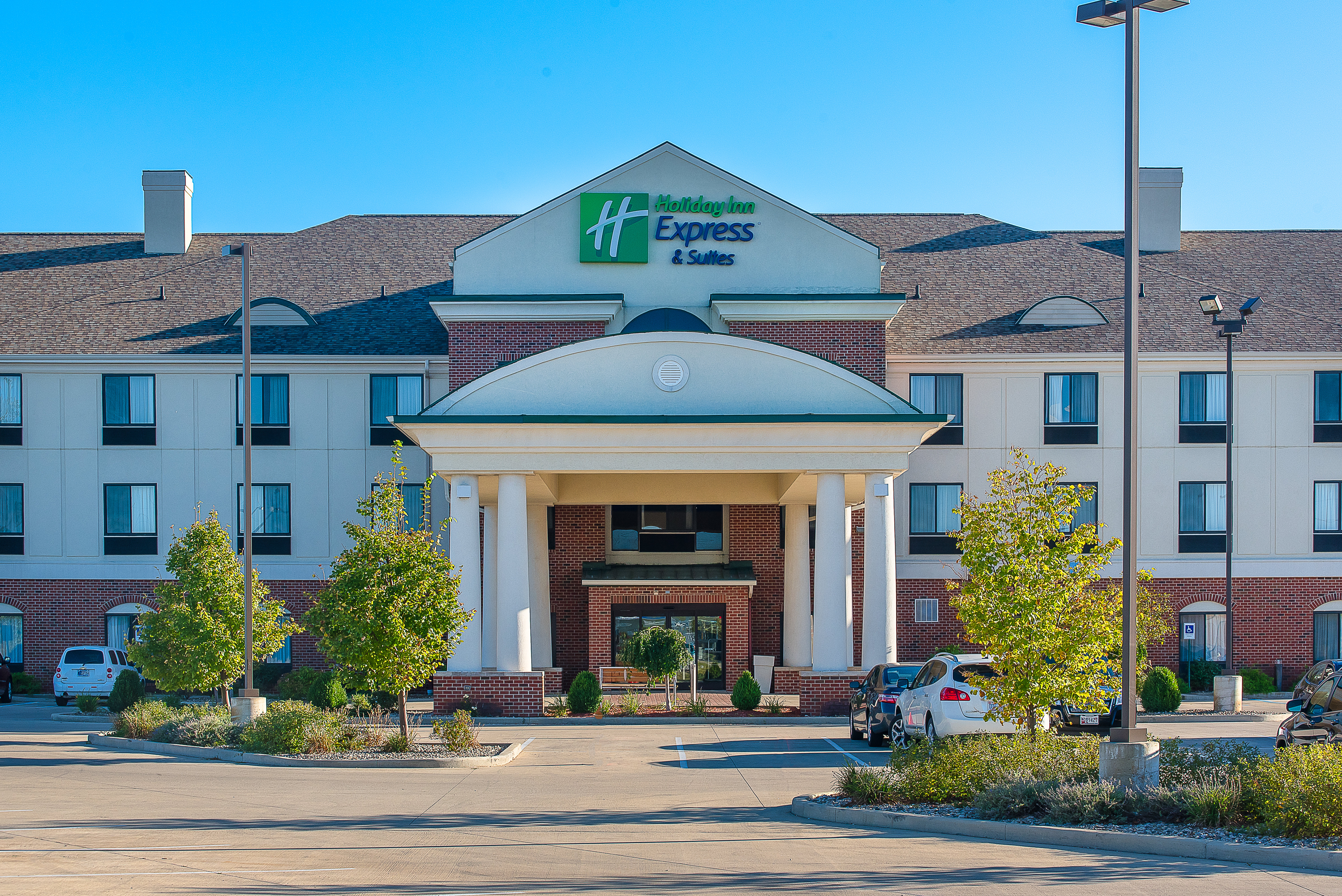 Holiday Inn Express Hotel And Suites Lafayette East 3/24