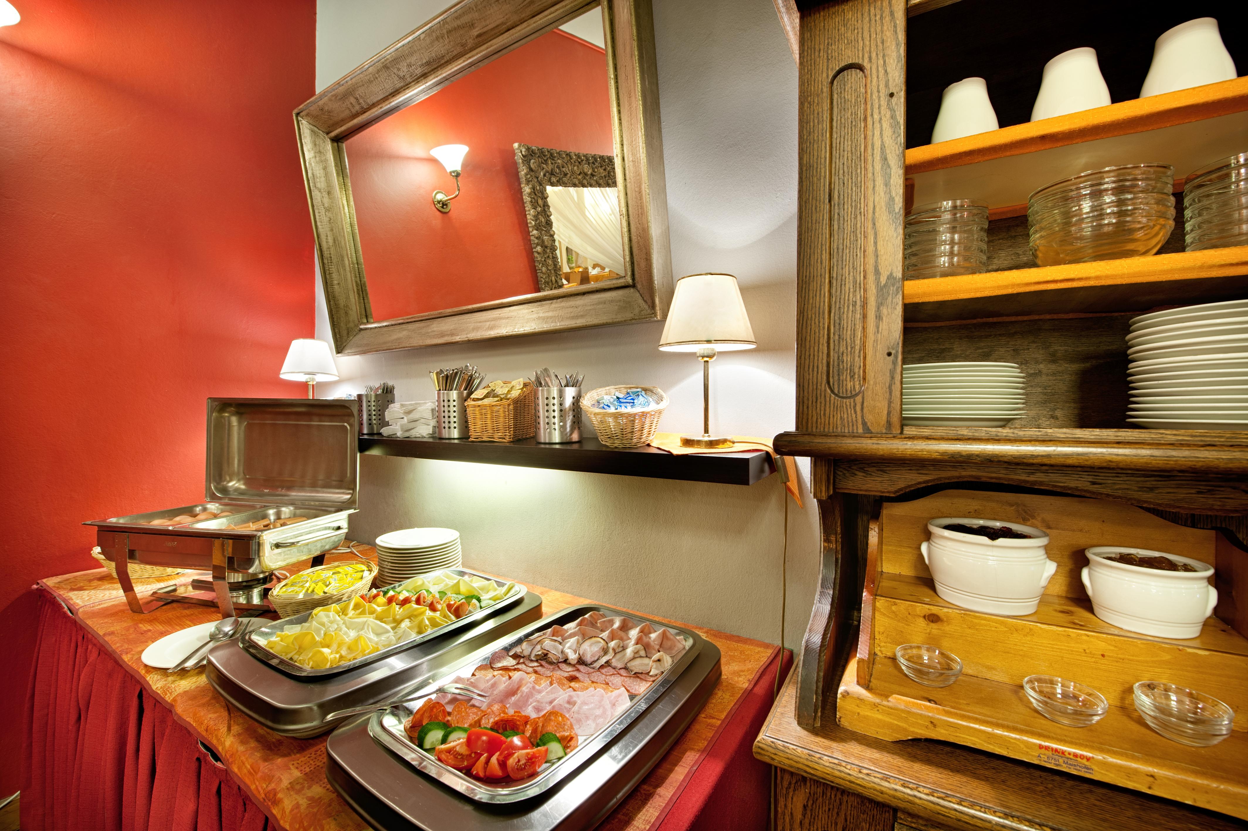Hotel Aron 13/15
