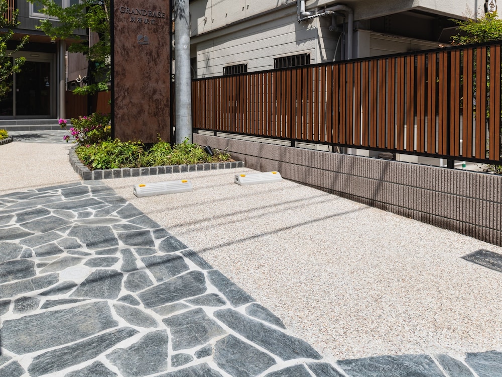 Grand Base Beppu Ekimae 36/41