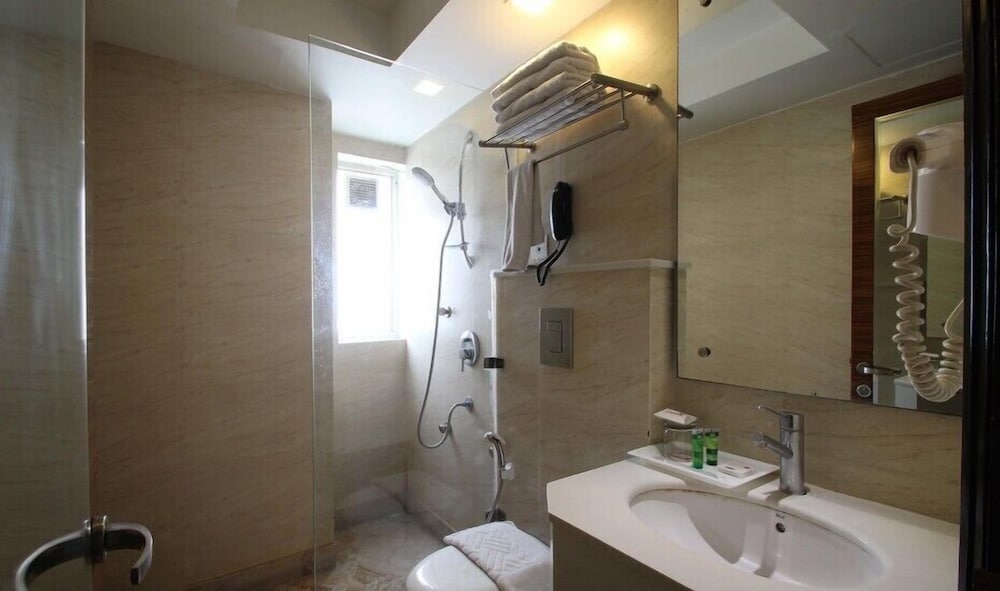 Hotel Ivory 32 61/63