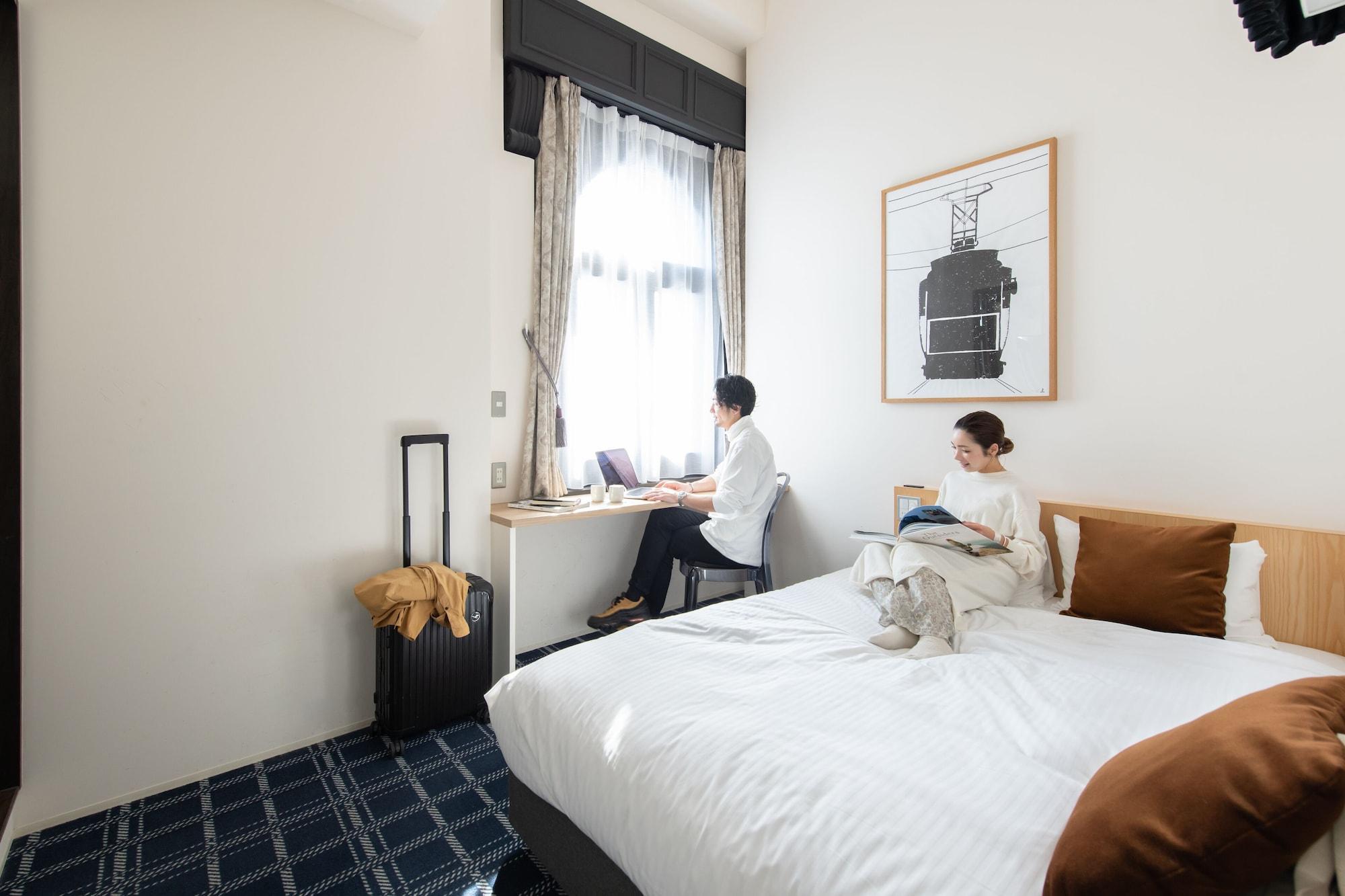Basic, Double Bed