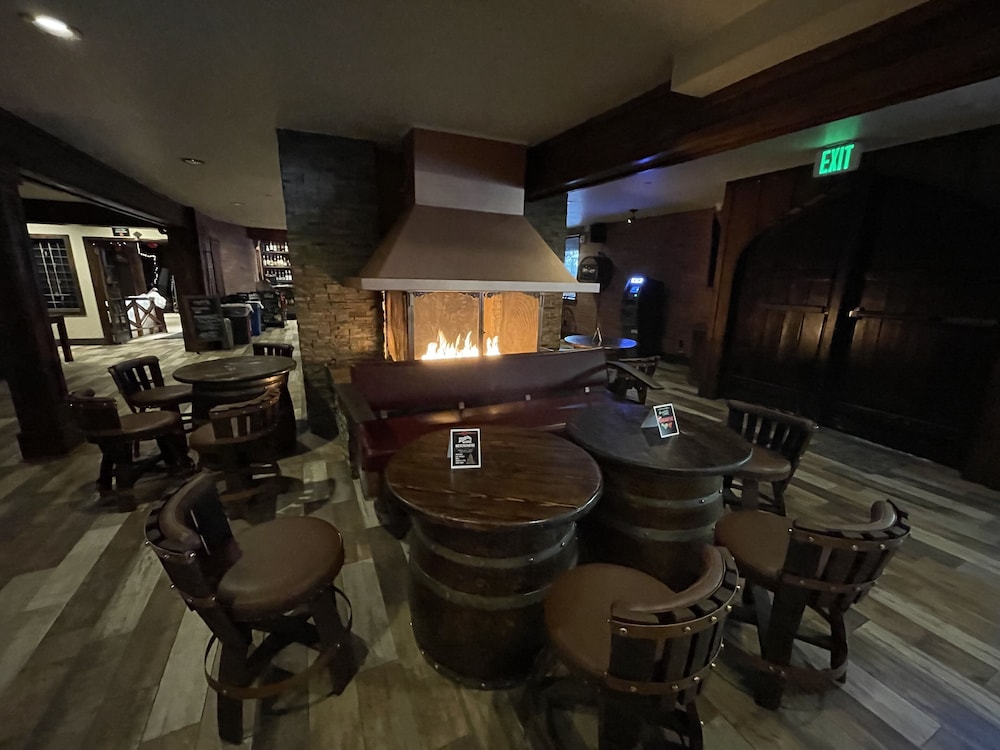 The Historic Brookdale Lodge 35/50