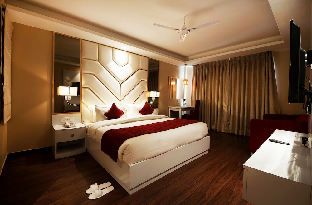 Hotel Ramhan Palace Mahipalpur 24/78