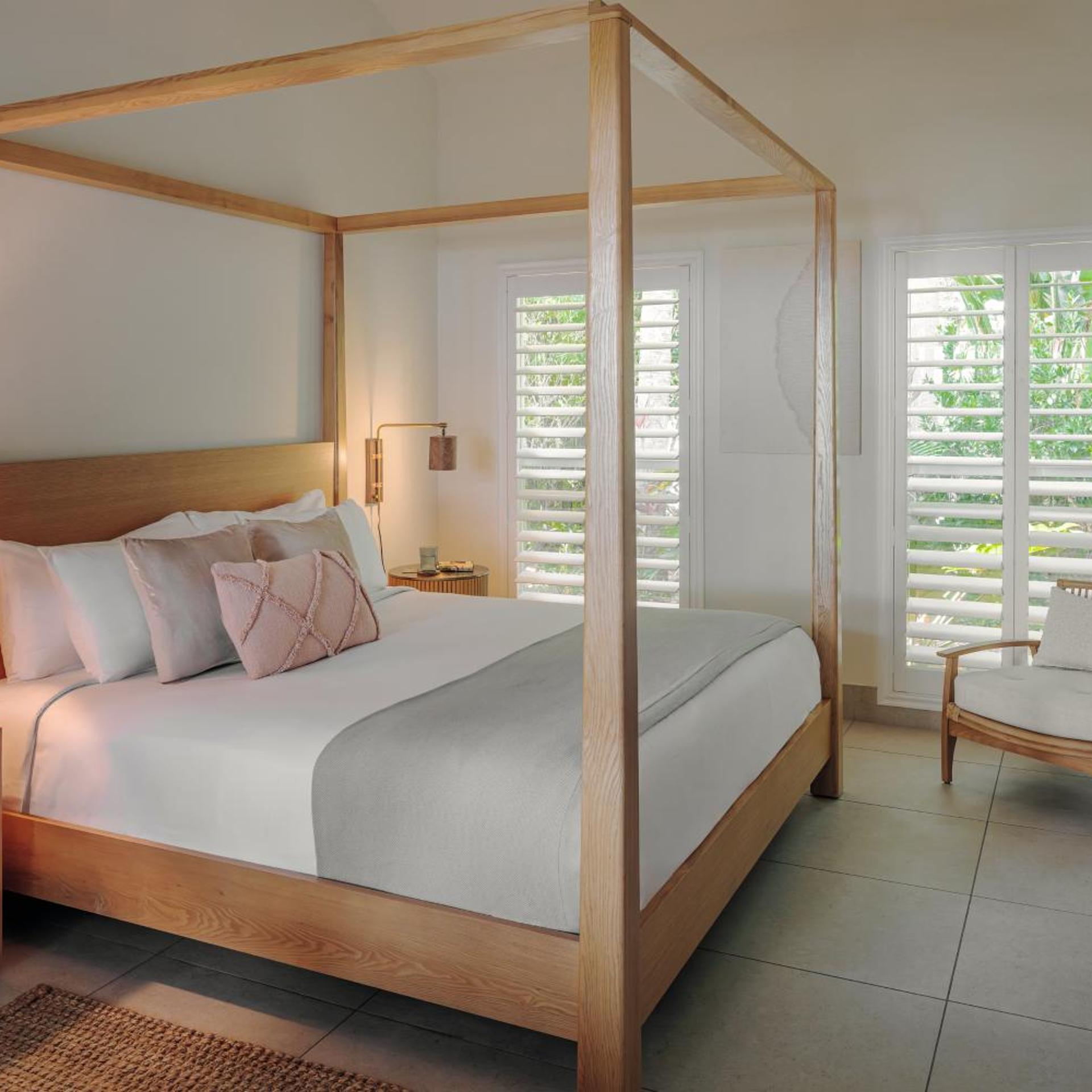 Suite, King Bed, Ocean Front