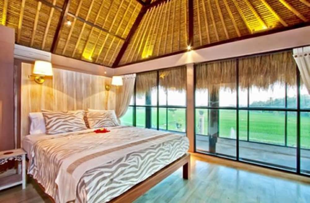 Villa Puri Darma Agung 38/65