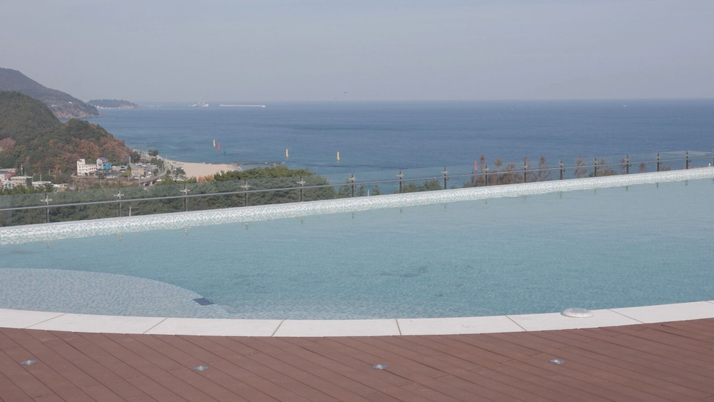 Hotel Withus Jeongdongjin 43/48