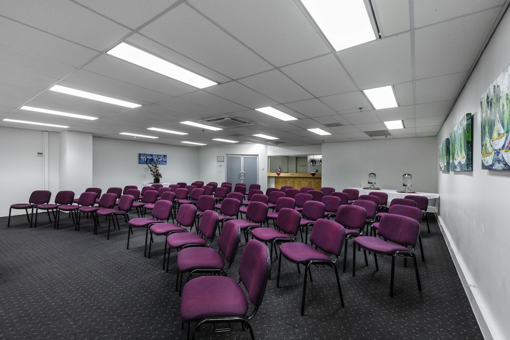 George Hotel Brisbane 52/62