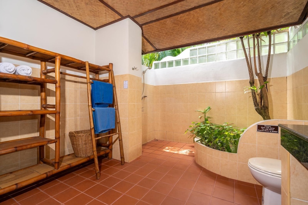 Friendship Beach Resort Atmanjai Wellness Spa 35/70