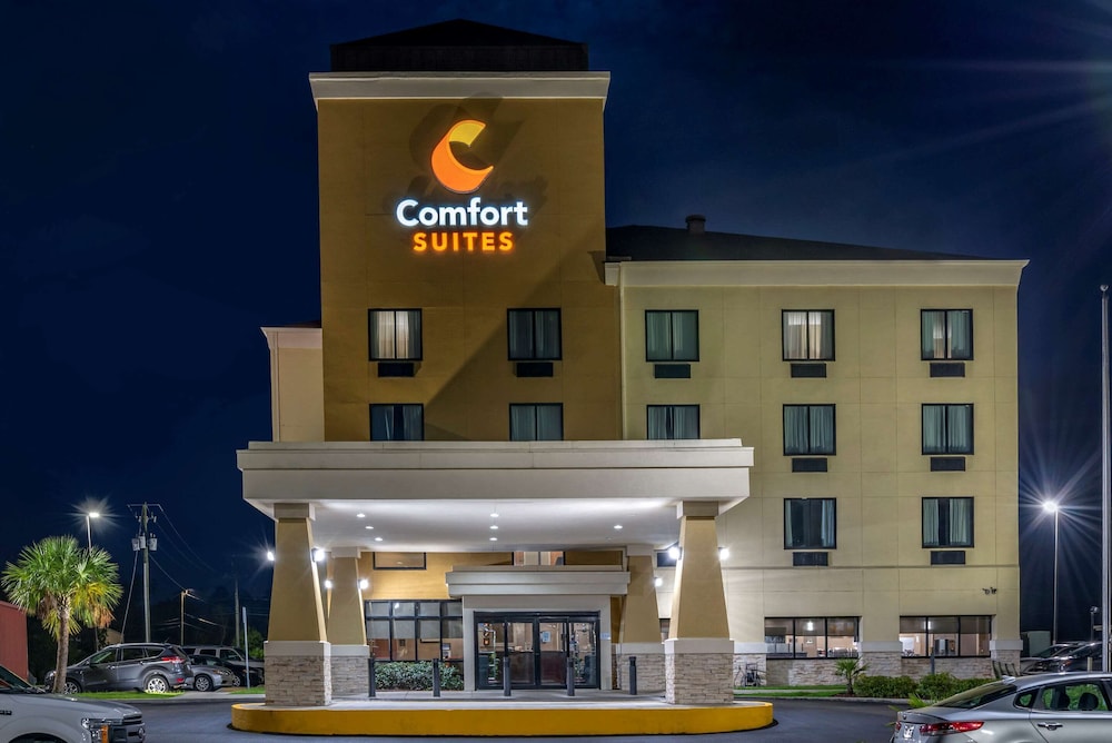 Comfort Suites Gulfport Central, MS 1/49
