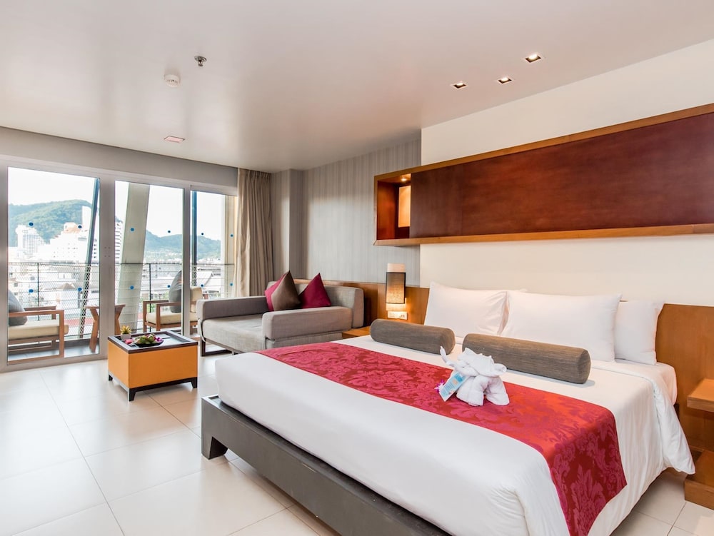 Ashlee Hub Hotel Patong 18/66
