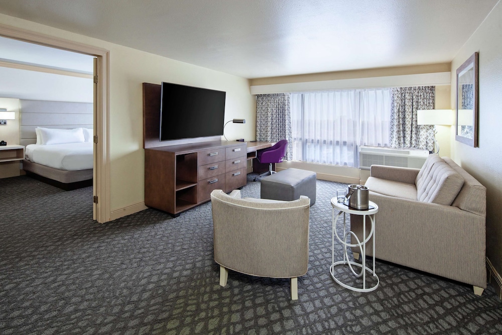 Doubletree By Hilton New Orleans Airport 31/58