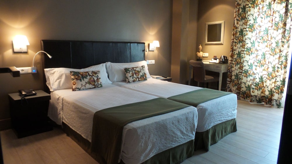 Hotel Moderno 10/55