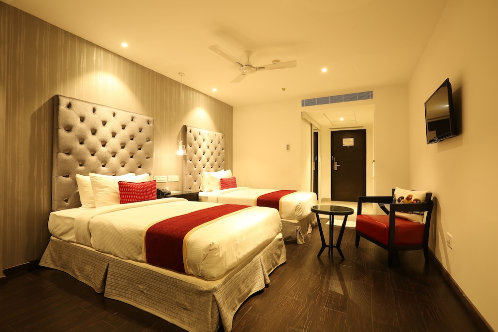Hotel Deccan Serai 9/34