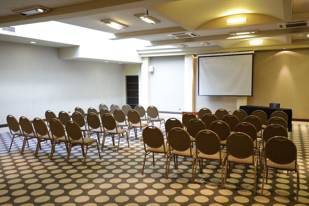 Mod Hotel Mendoza 41/49