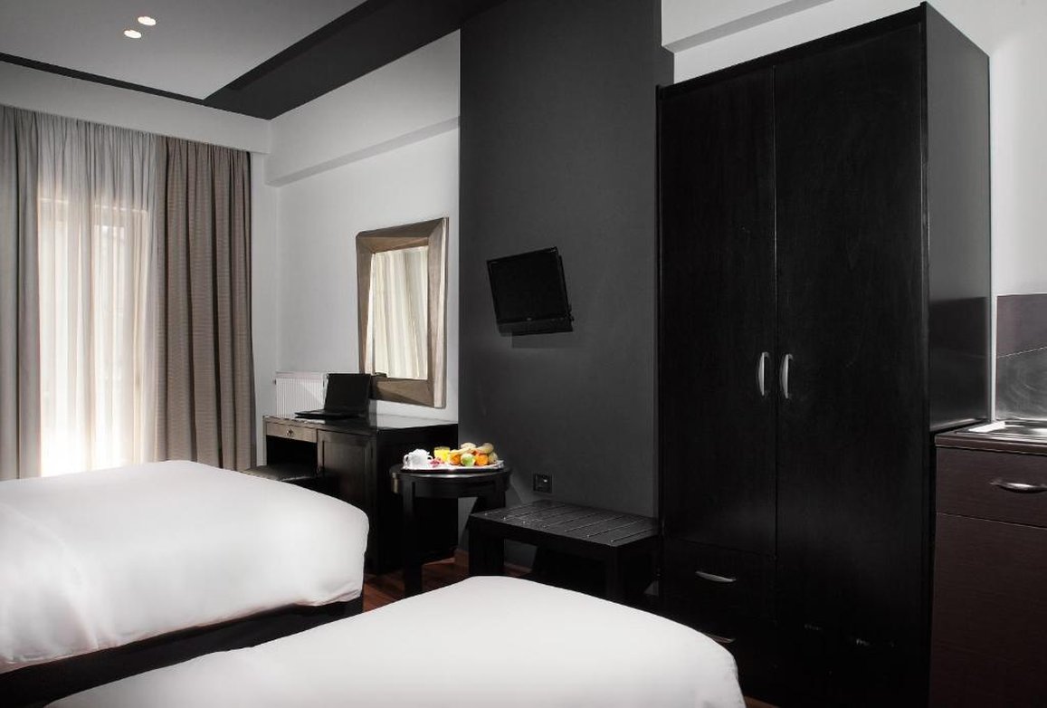 Areos Hotel 26/57