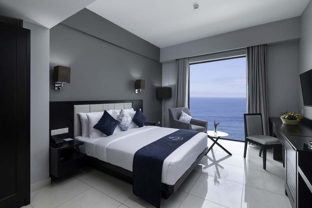 غرفة ديلوكس بسرير كوين بإطلالة جزئية على البحر، Hotel MaRadha Colombo 4/7
