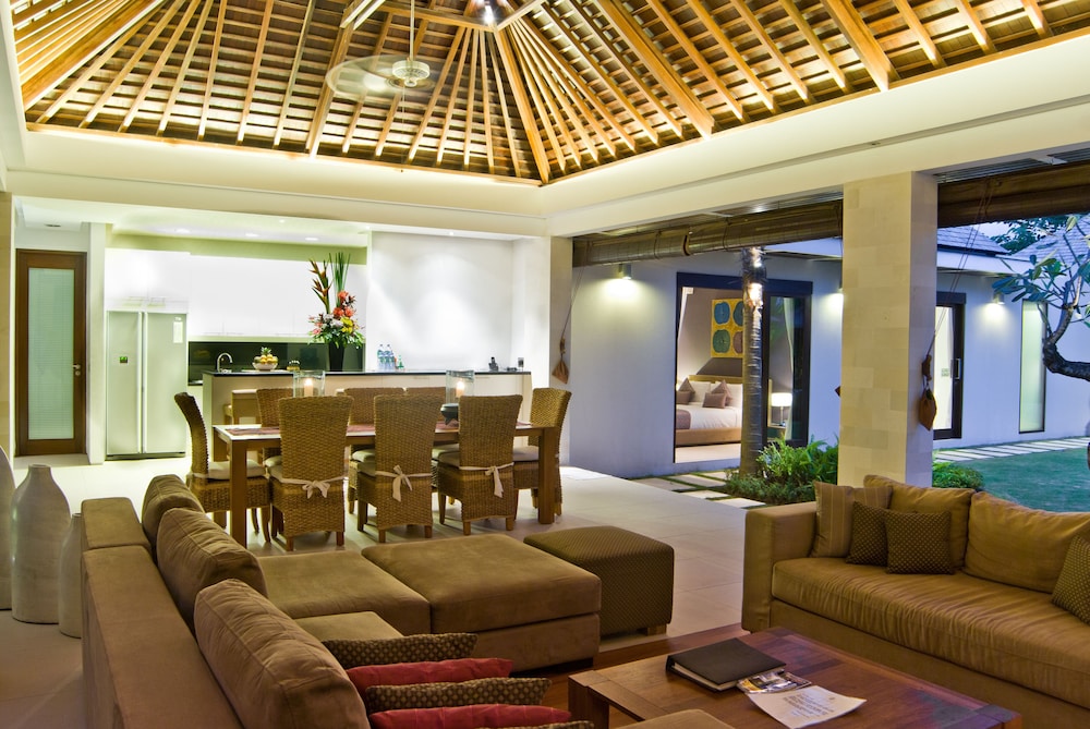 Chandra Bali Villas 9/48