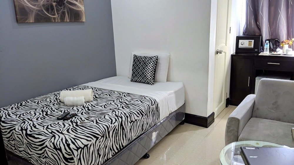 Bohol South Beach Hotel 19/74