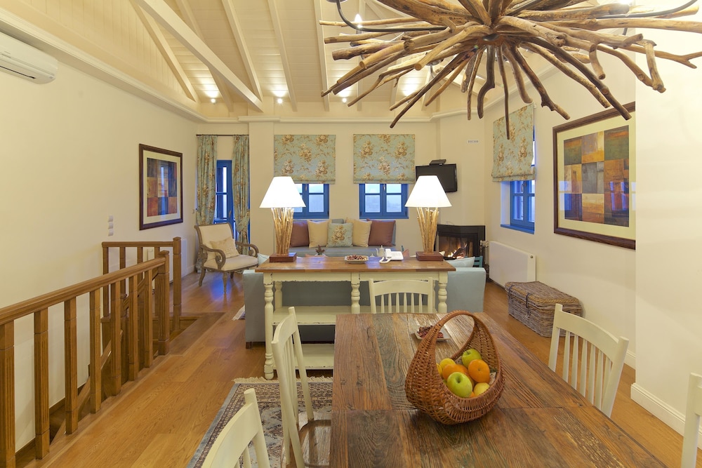Zagori Suites 55/72