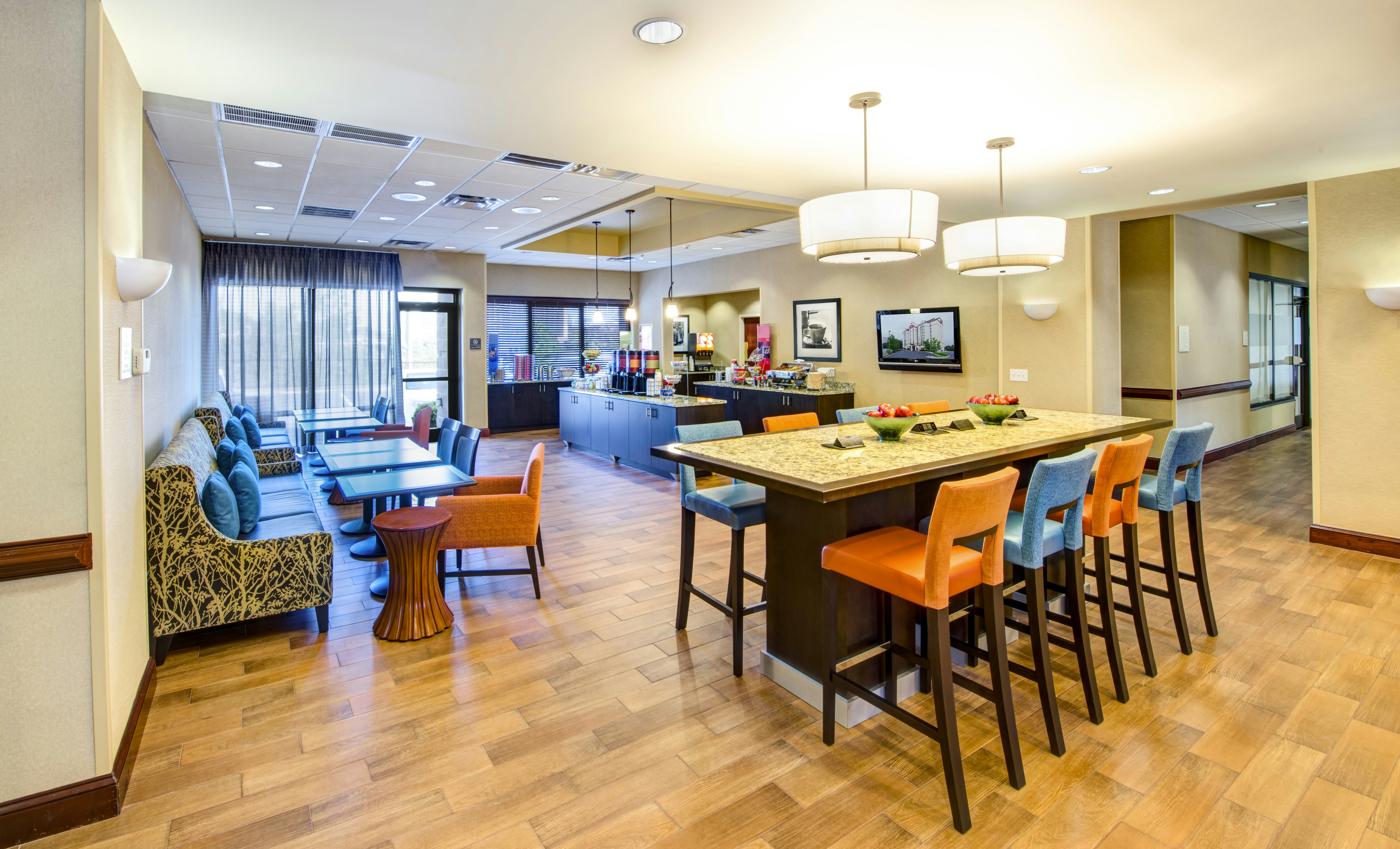 Hampton Inn And Suites Atlanta Galleria 48/67