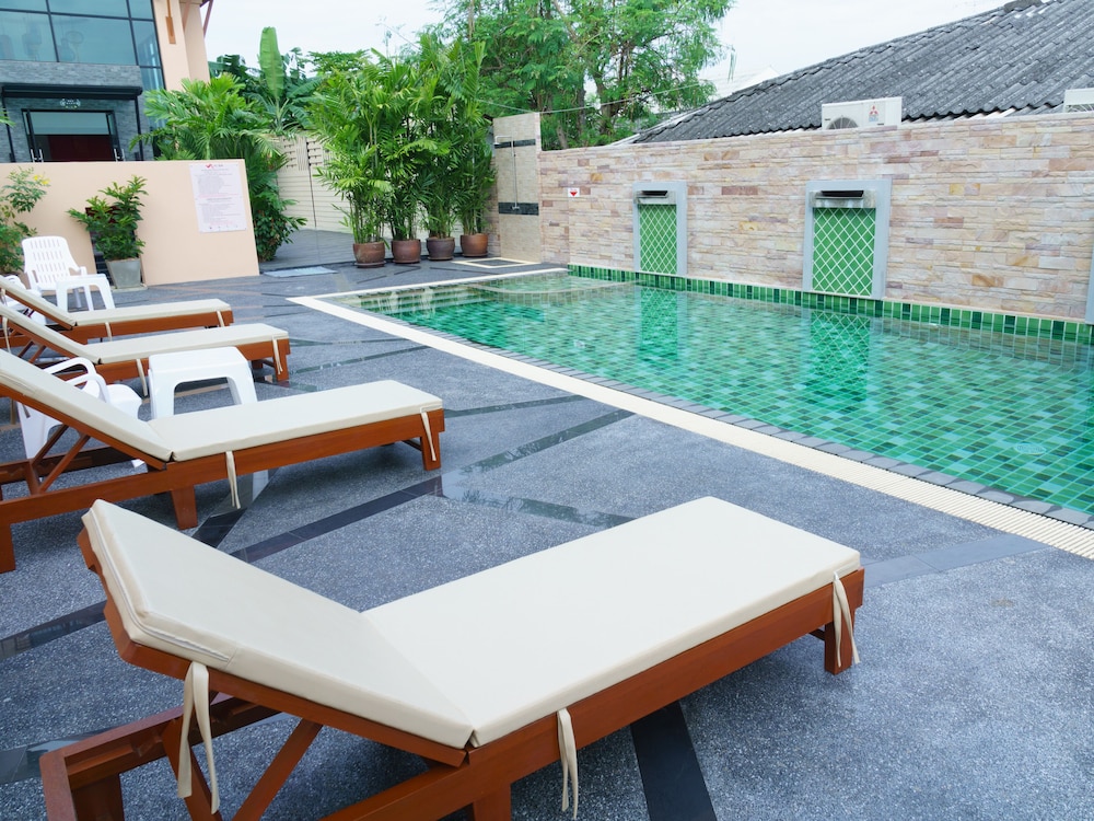 Visa Hotel Hua Hin 58/64