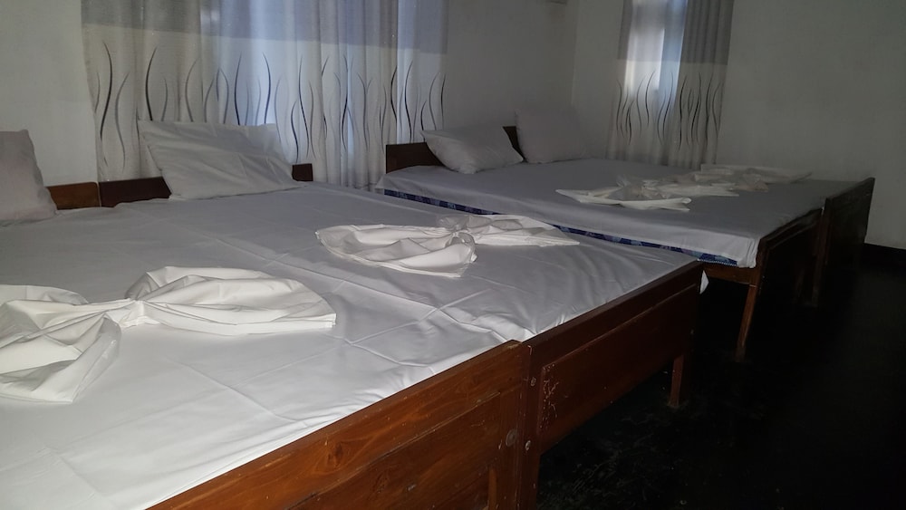 1 BEDROOM, DELUXE, DOUBLE BED, GARDEN VIEW