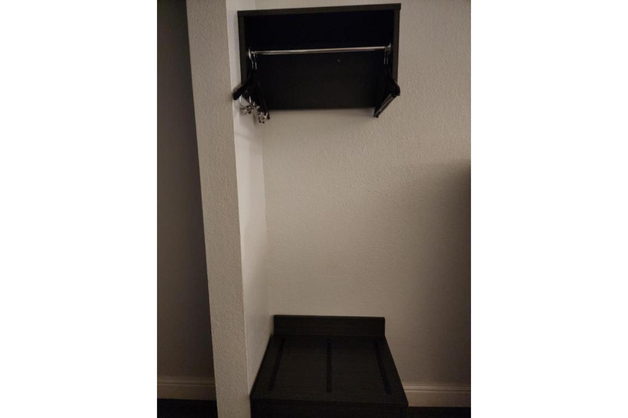 Motel6 Sacramento, CA – Natomas & SMF Airport 24/34