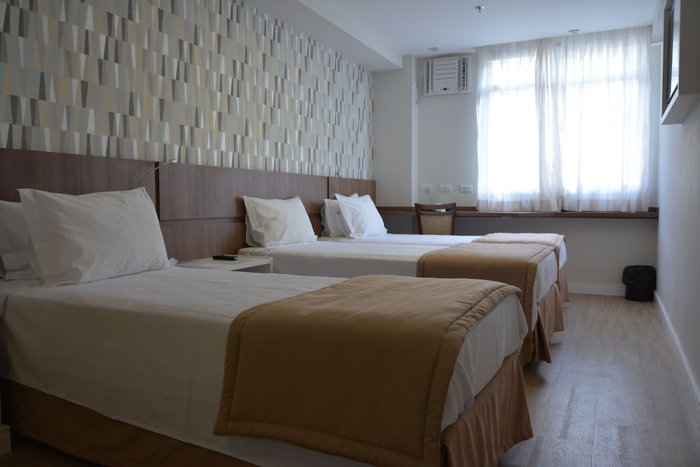 Casa Nova Hotel 18/65