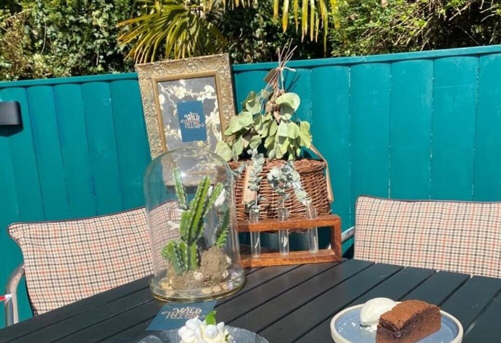 Kirkhouse Inn 37/41