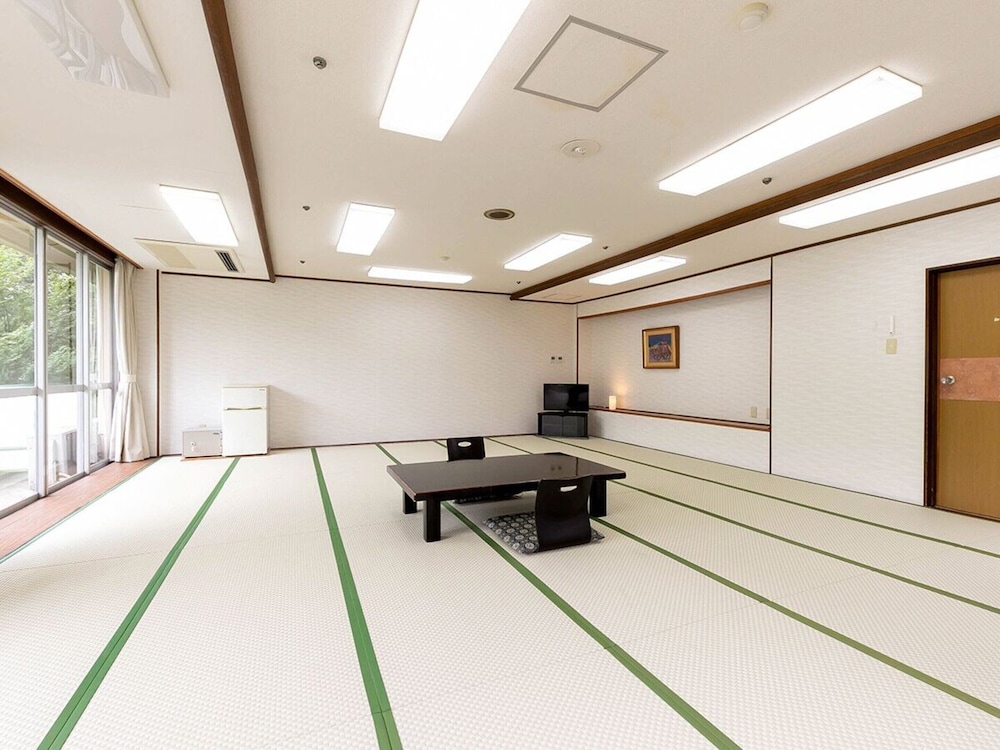 Itoen Hotel New Sakura 4/35