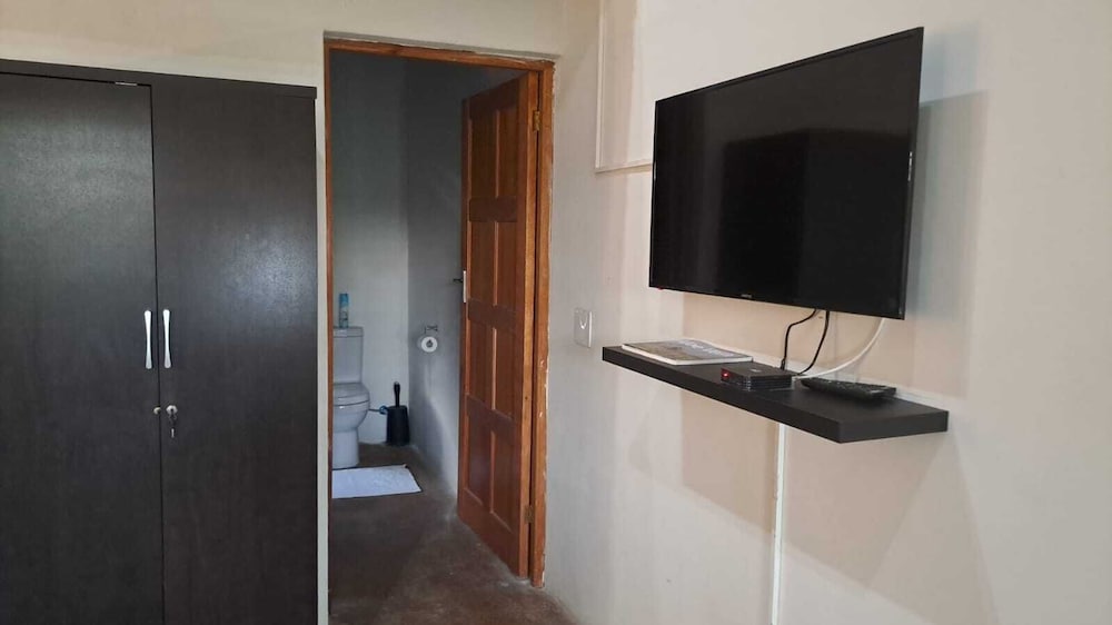 Iphofolo Lodge 29/48