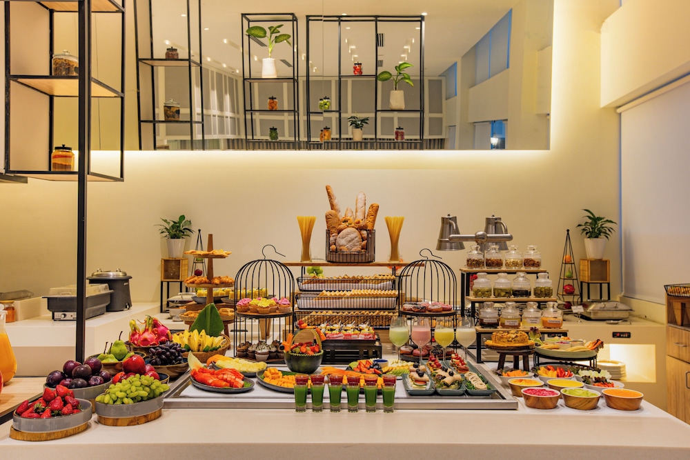 Keys Hotel Pimpri Pune 38/59