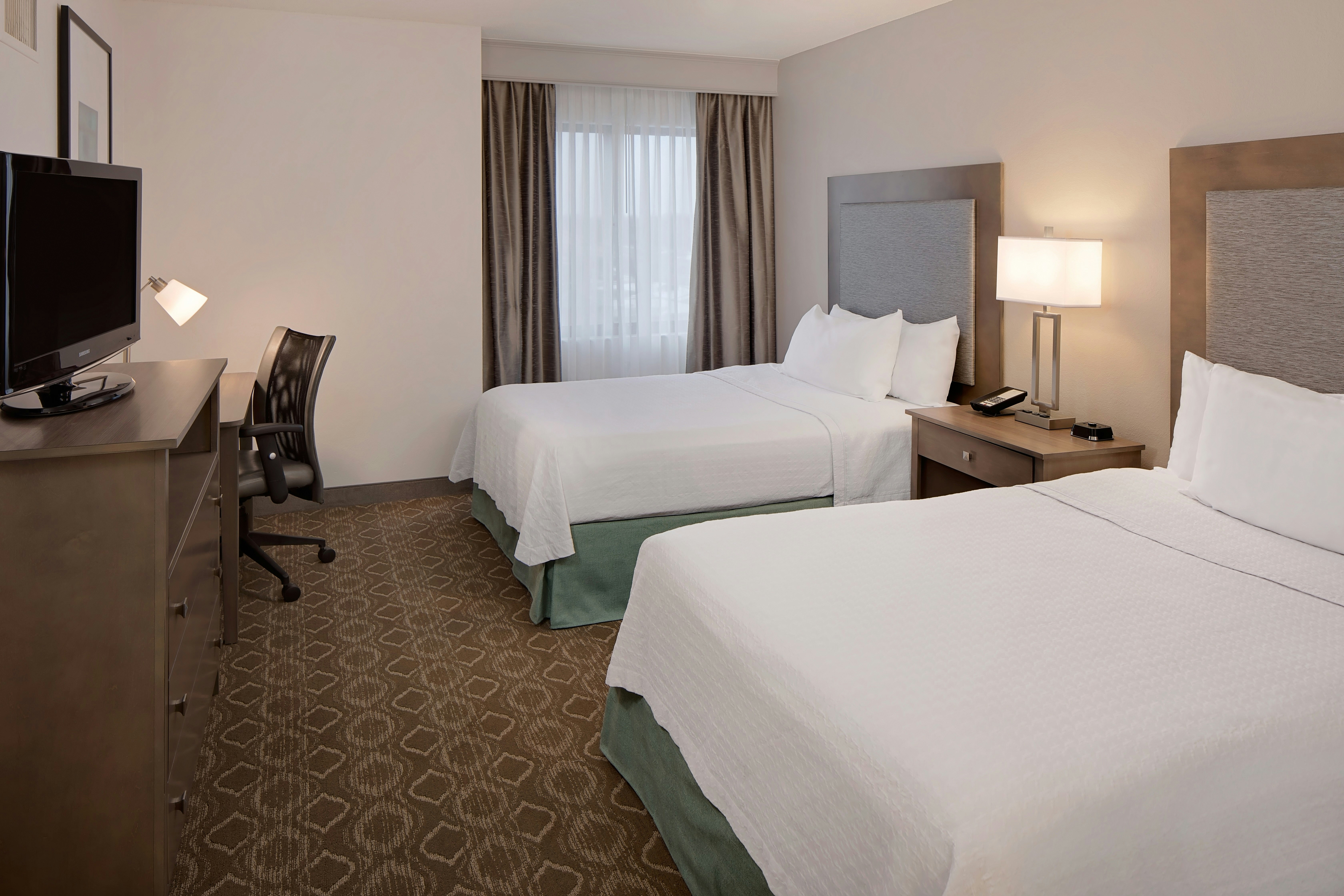 SUITE, 2 DOUBLE BEDS, ACCESSIBLE