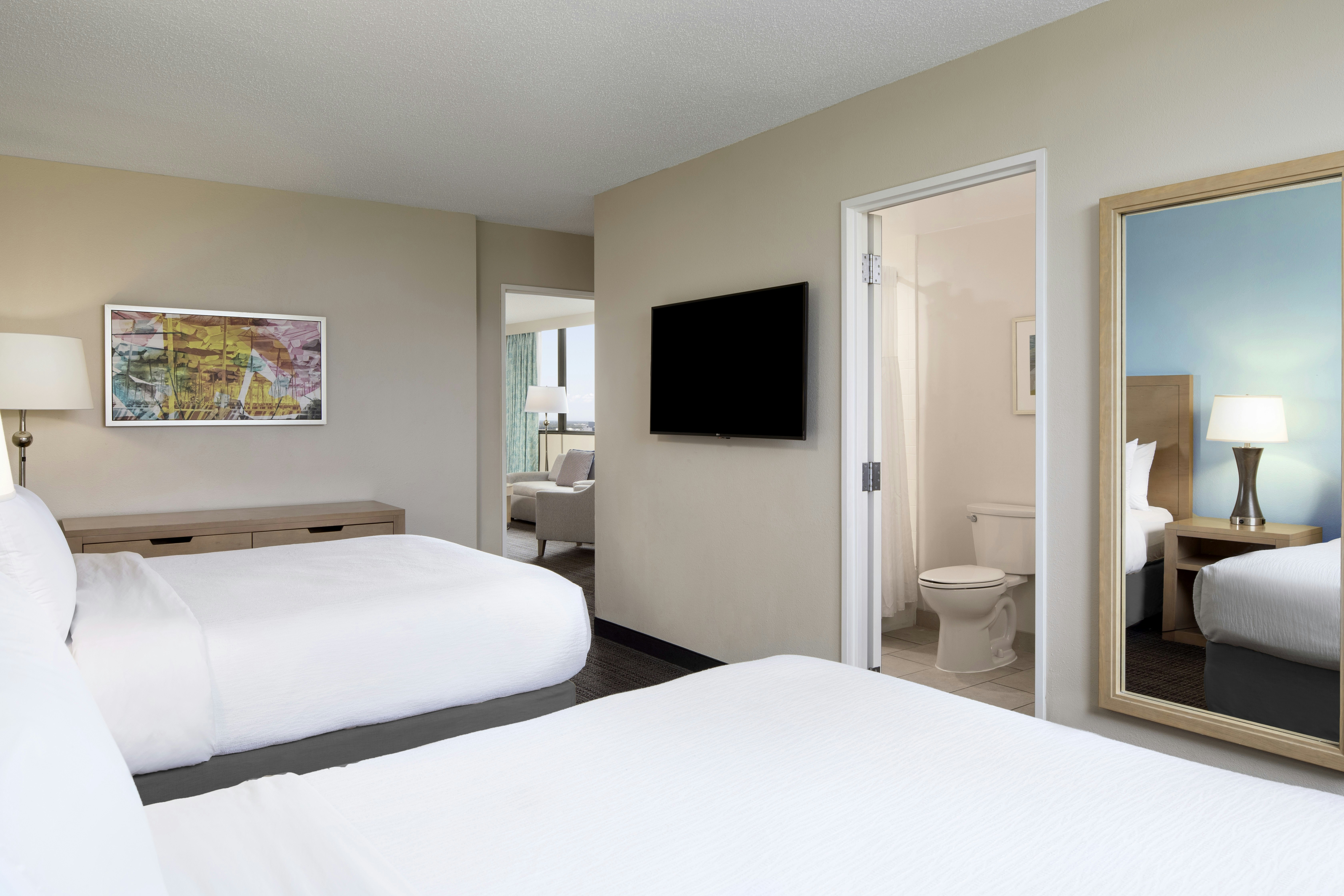2 BEDROOMS, SUITE, KING BED, 2 QUEEN BEDS, 2 BATHROOMS