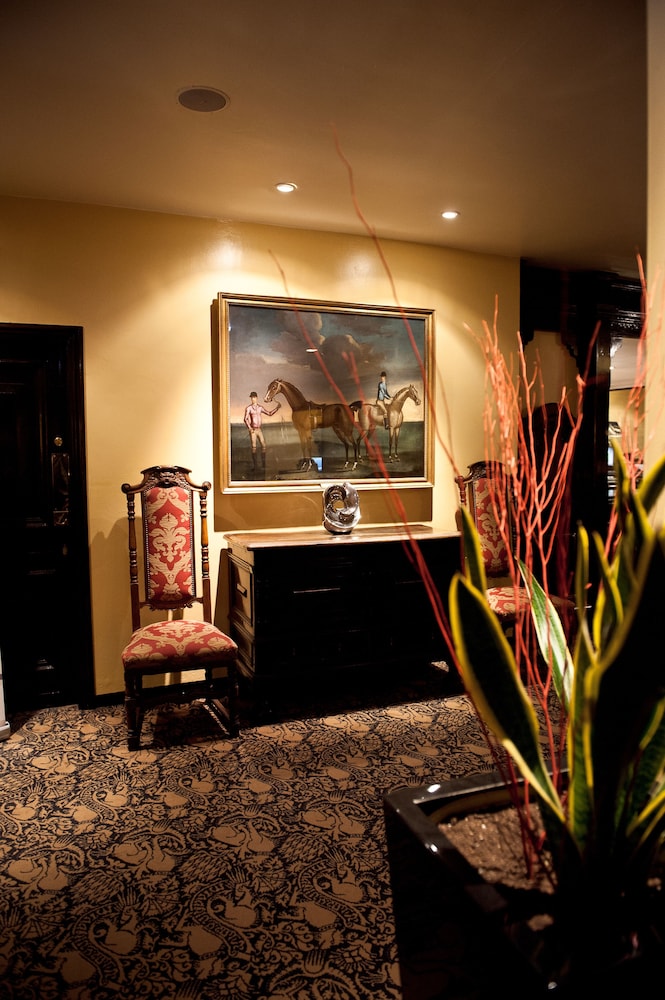 The Bull Hotel, Sure Hotel Collection by Best Western 9/49