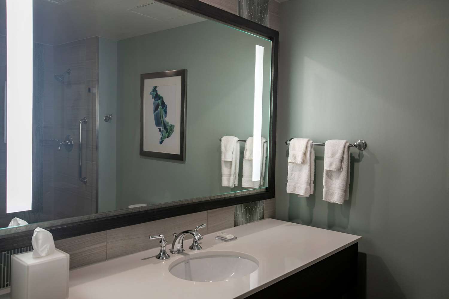Wyndham Grand Jupiter at Harbourside Place 38/43