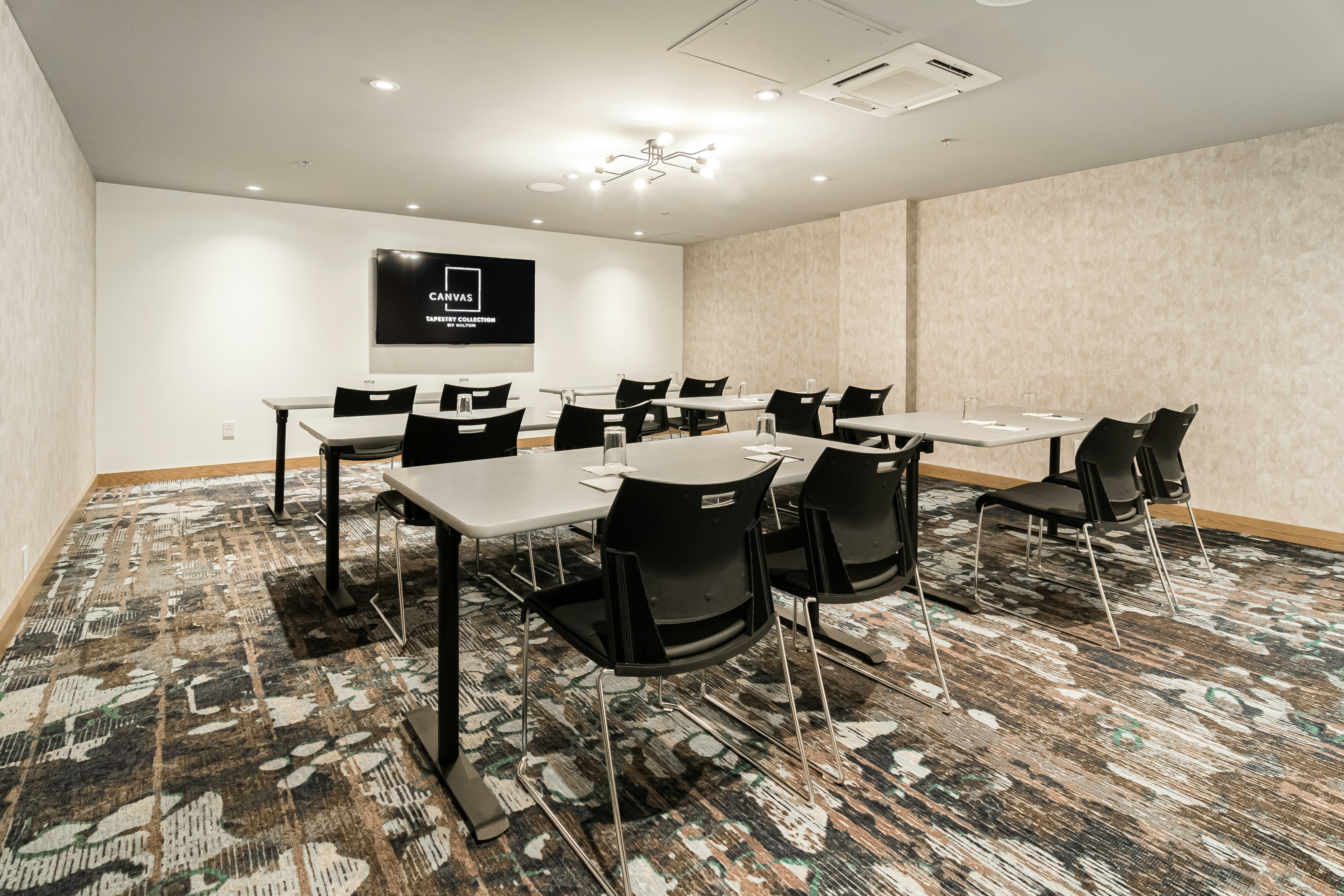 Canvas Moncton Tapestry Collection By Hilton 12/17