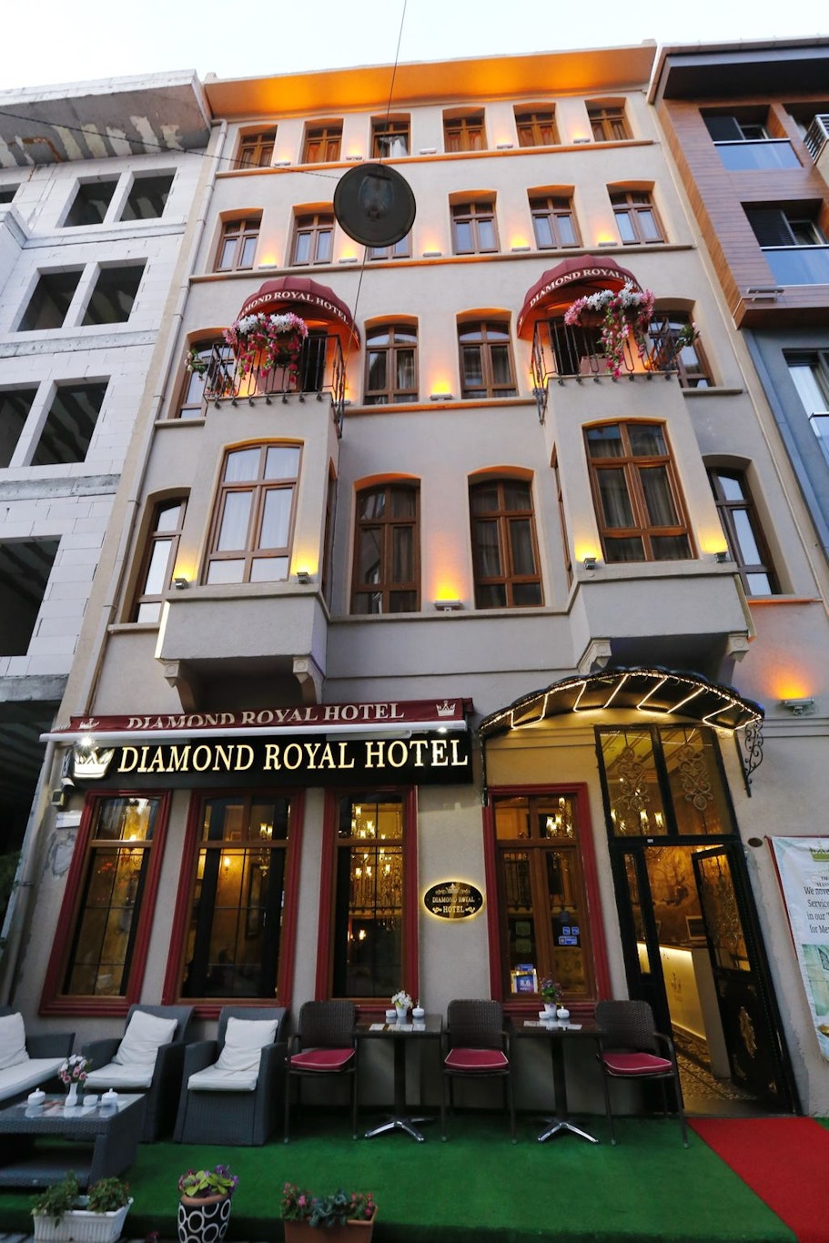 Diamond Royal Hotel 3/41