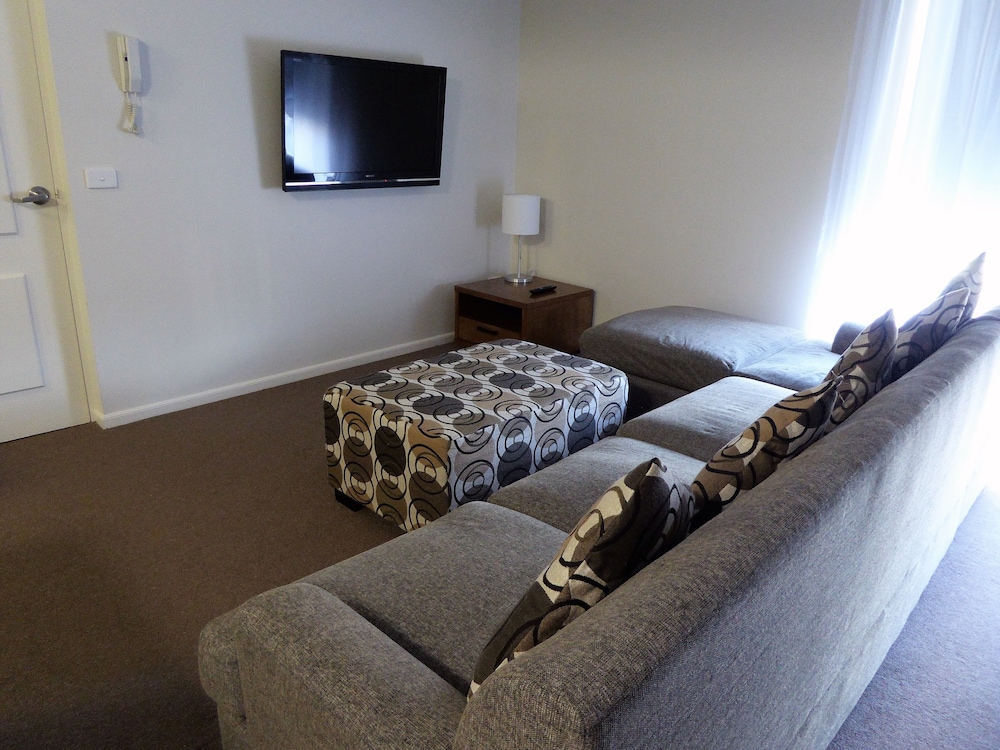 Lifestyle Apartments At Ferntree 7/66