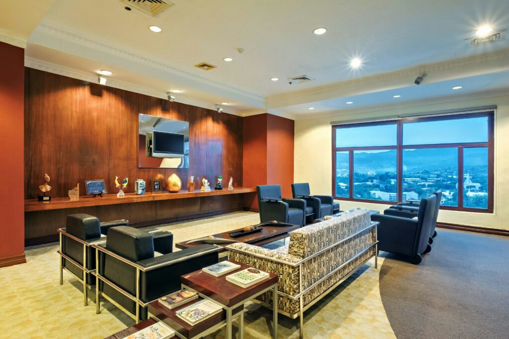 Waterfront Cebu City Hotel and Casino 23/38
